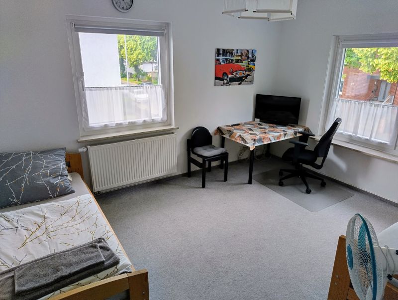 Wunstorf Arbeiterpension / Ferienwohnung Knapp: Doppelzimmer in 3ZKB
